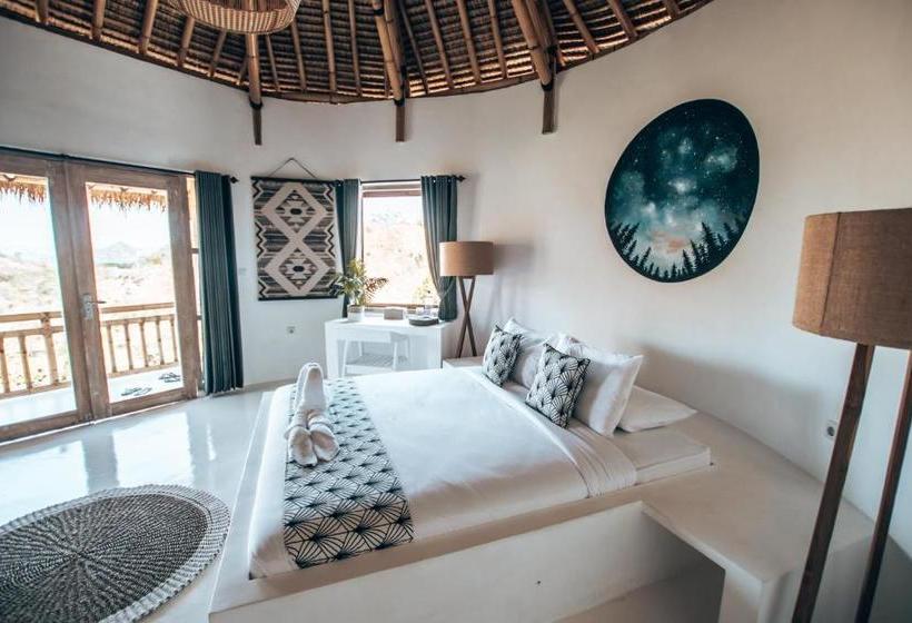 Отель Mohini Komodo Resort