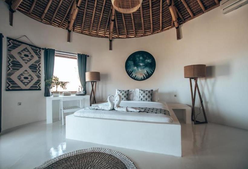 Отель Mohini Komodo Resort