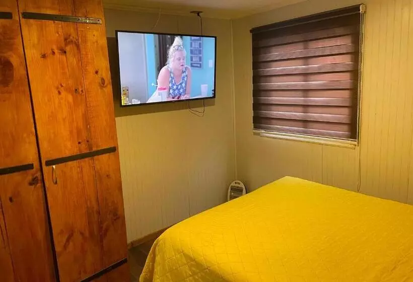 ペンション Arriendo Habitaciones Talca