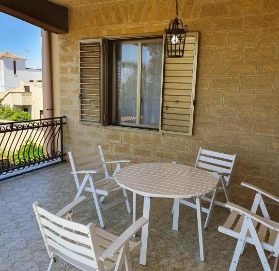 Casa Nostra Villa Cellini