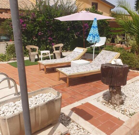 Casa Nostra Villa Cellini