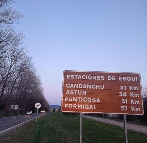 ホテル Alda Jolio Jaca