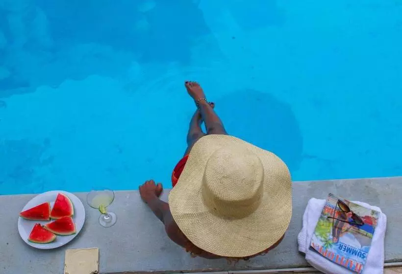 هتل Residence Royale Hôtel