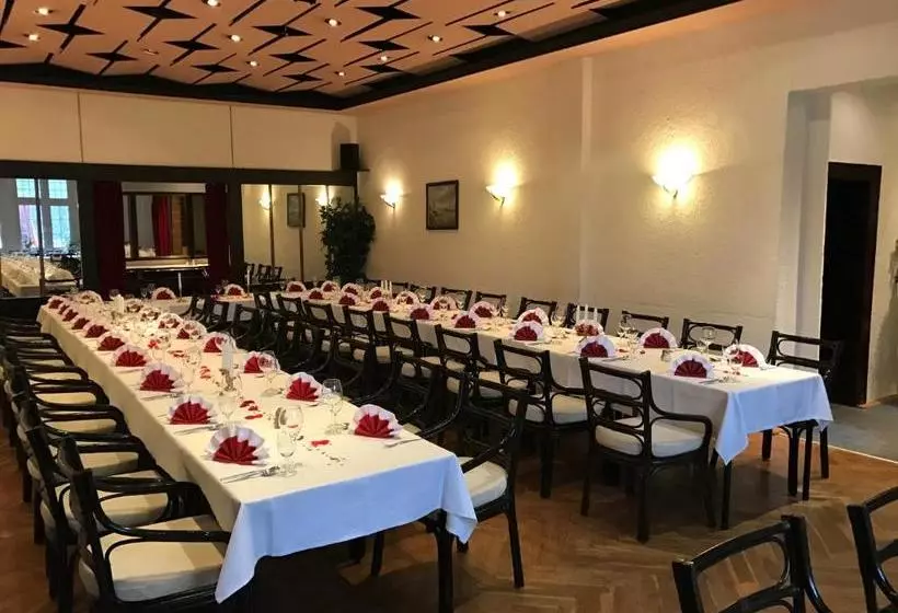 ホテル & Restaurant Schenk Von Landsberg