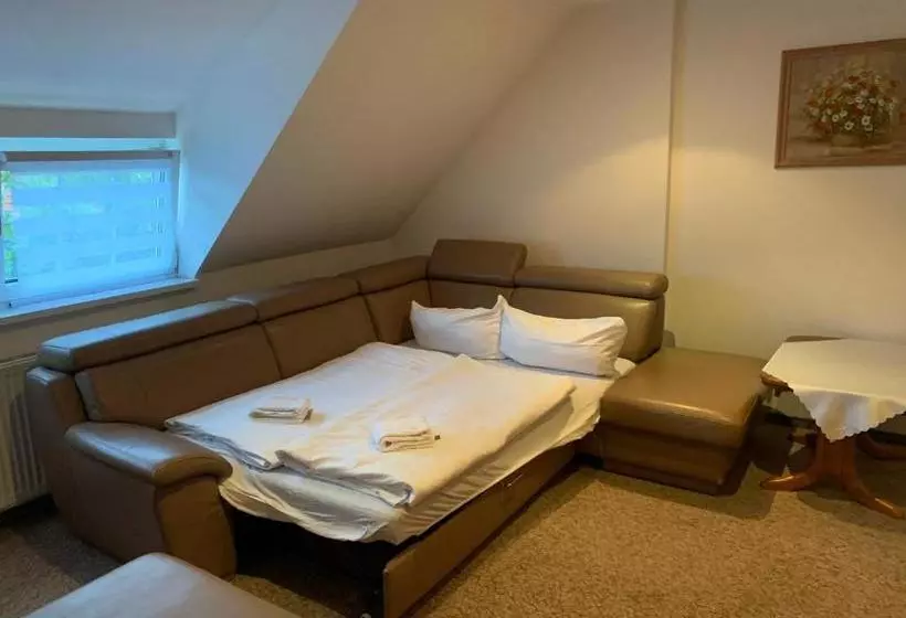 ホテル & Restaurant Schenk Von Landsberg