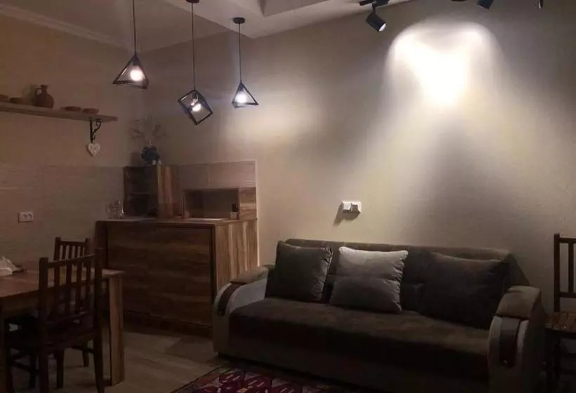 پانسیون Baqari Inn