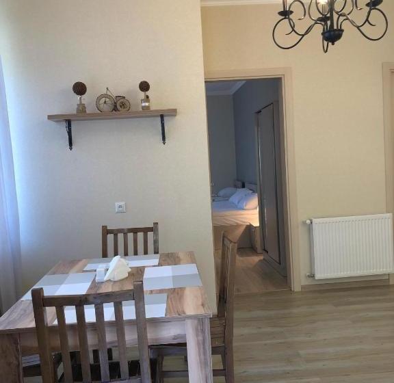 پانسیون Baqari Inn