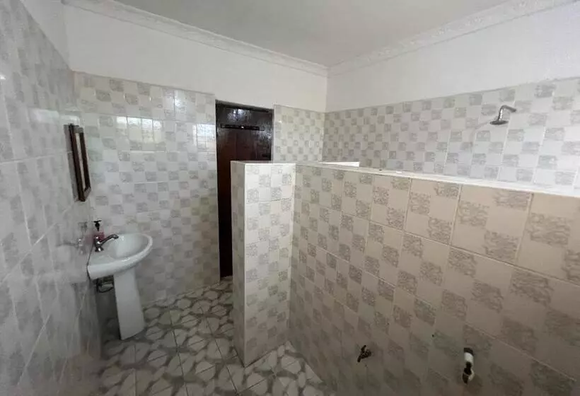 ペンション Hakuna Matata Guest House