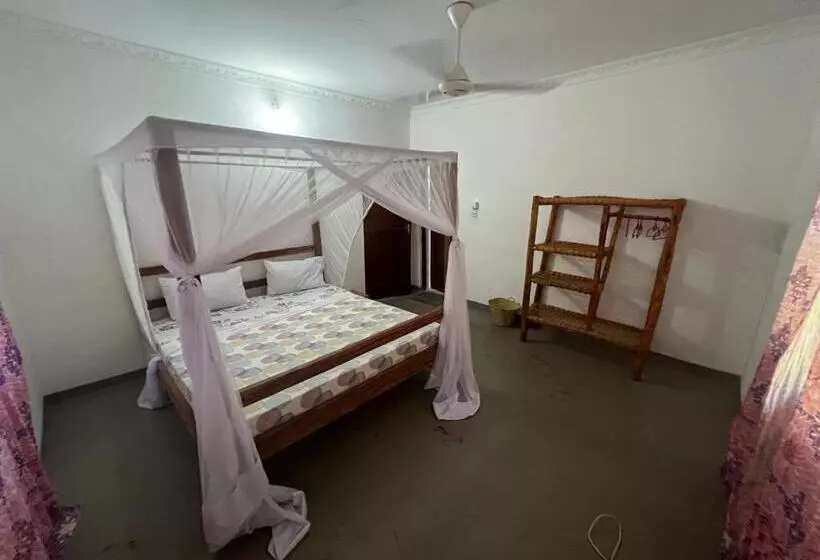 ペンション Hakuna Matata Guest House