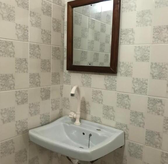 بنسيون Hakuna Matata Guest House