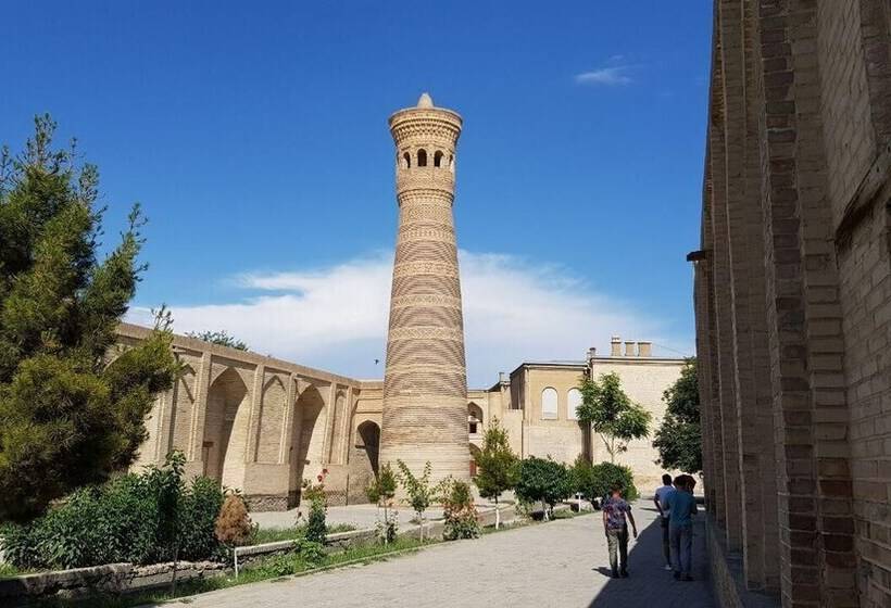 پانسیون Minorai Xurd