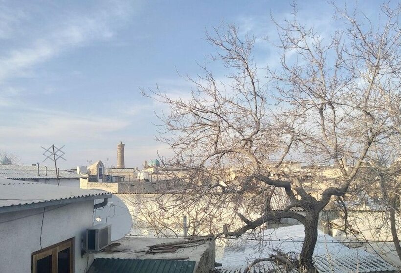 پانسیون Minorai Xurd