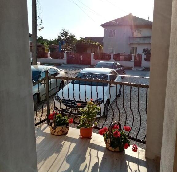 پانسیون Romsil Guesthouse