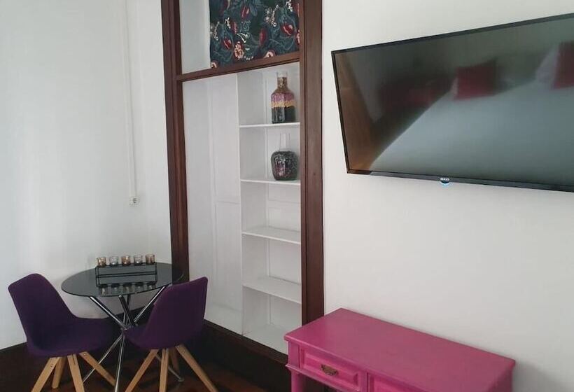 پانسیون Urban Suites