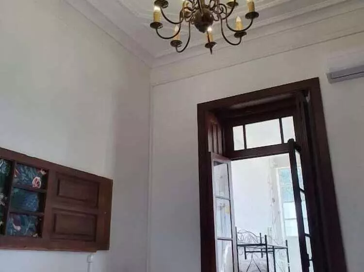 پانسیون Urban Suites