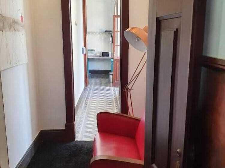 پانسیون Urban Suites