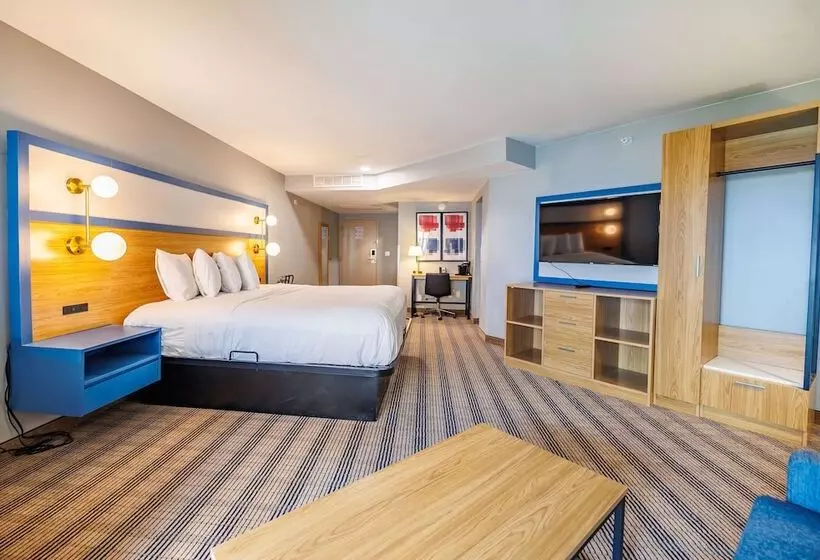 Hotel Americinn By Wyndham Omaha Near Zoo