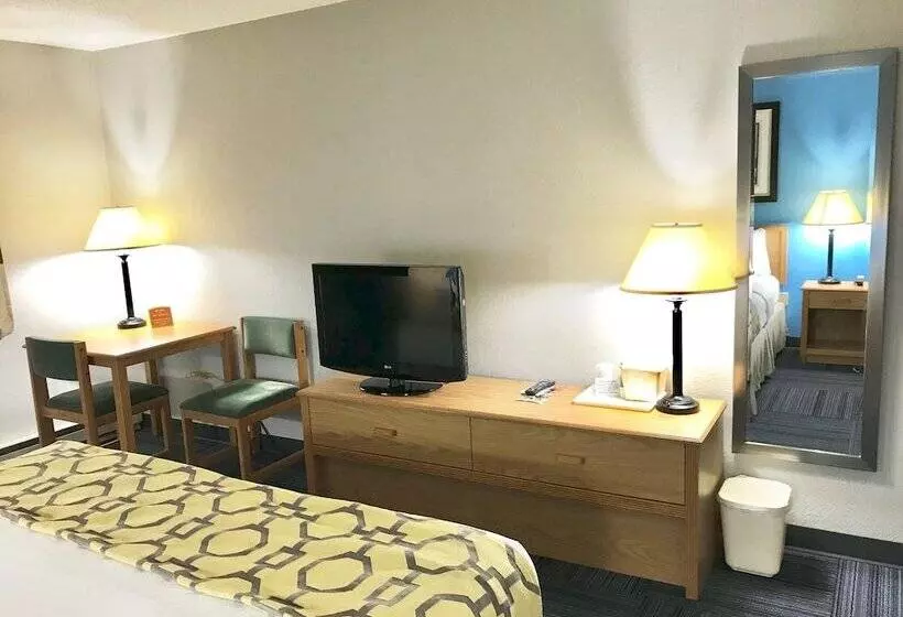 호텔 Baymont By Wyndham Marinette