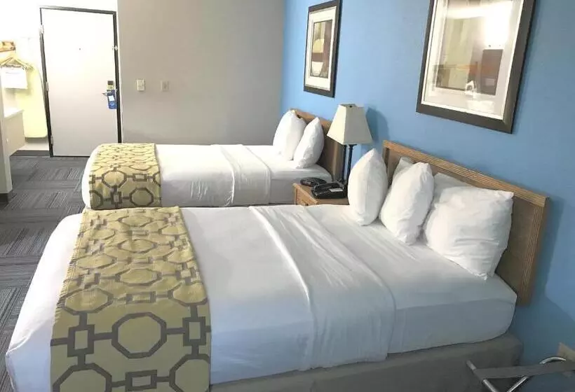 호텔 Baymont By Wyndham Marinette