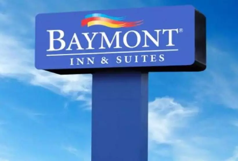 בית מלון כפרי Baymont By Wyndham Youngstown
