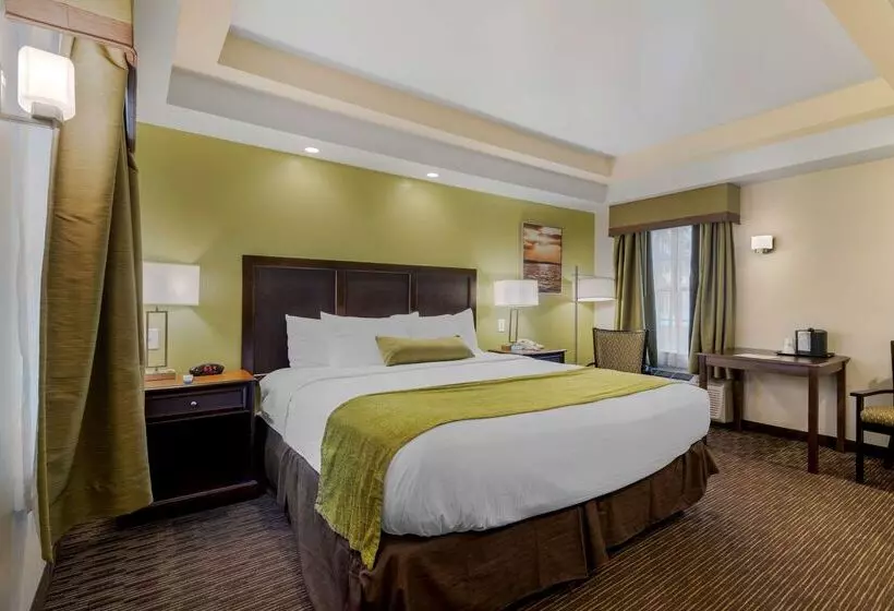 בית מלון כפרי Best Western Plus Cold Spring