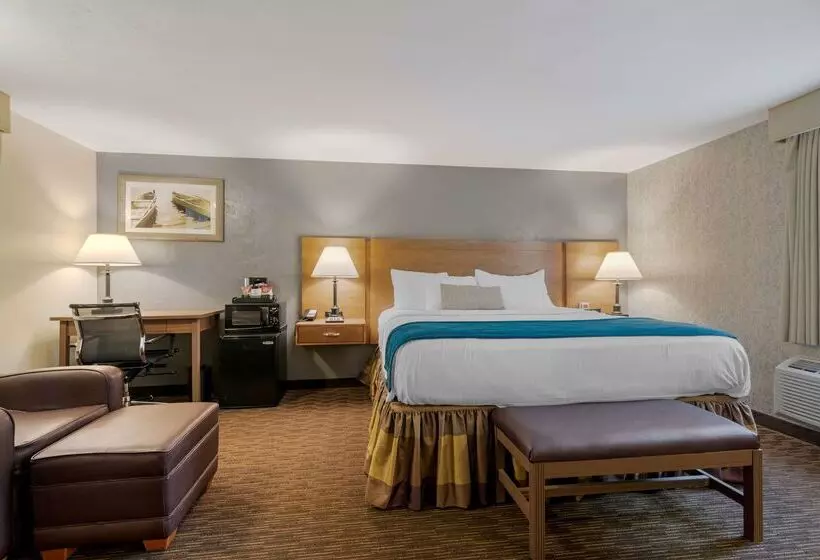 בית מלון כפרי Best Western Plus Cold Spring