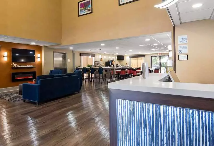 ホテル Best Western Shallotte / Ocean Isle Beach