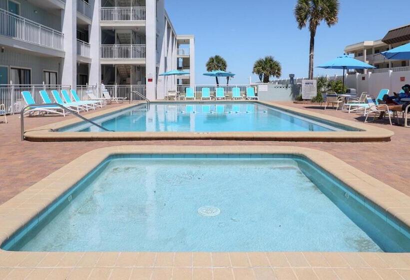 호텔 Coastal Waters