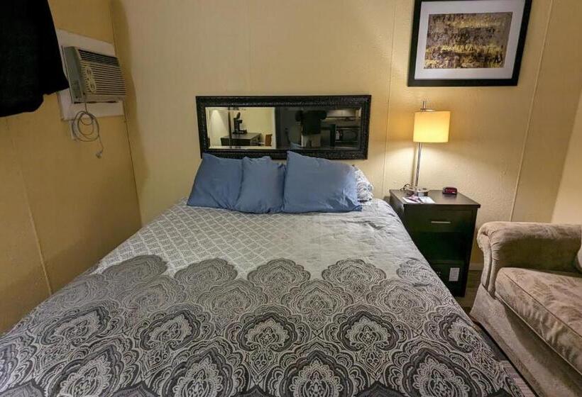 Szálloda Colonial Inn New Ulm Extended Stay