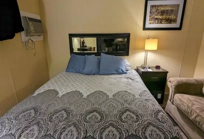 ホテル Colonial Inn New Ulm Extended Stay