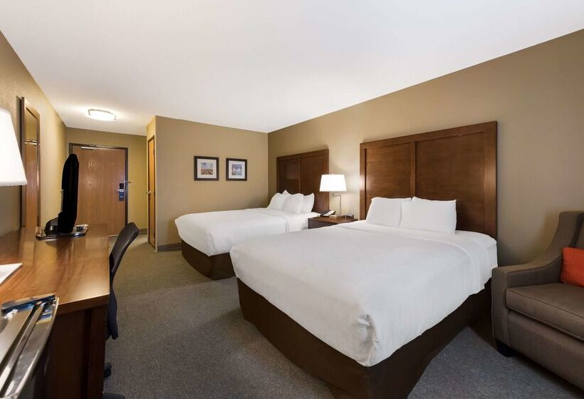 فندق Comfort Inn East