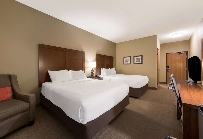 فندق Comfort Inn East