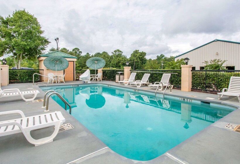 ホテル Econo Lodge