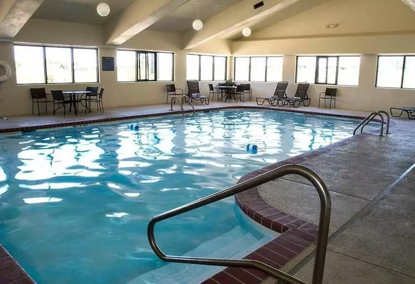 ホテル Greenlight Inn & Suites