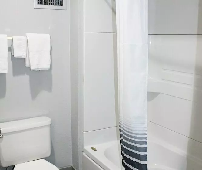 ホテル Greenlight Inn & Suites