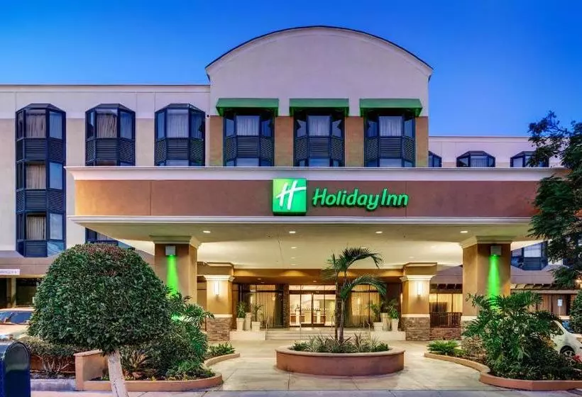 Hotelli Holiday Inn Long Beachdowntown Area