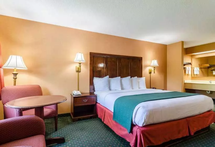 هتل Quality Inn Eureka Springs South