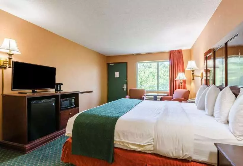 هتل Quality Inn Eureka Springs South