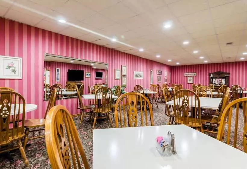 هتل Quality Inn Eureka Springs South