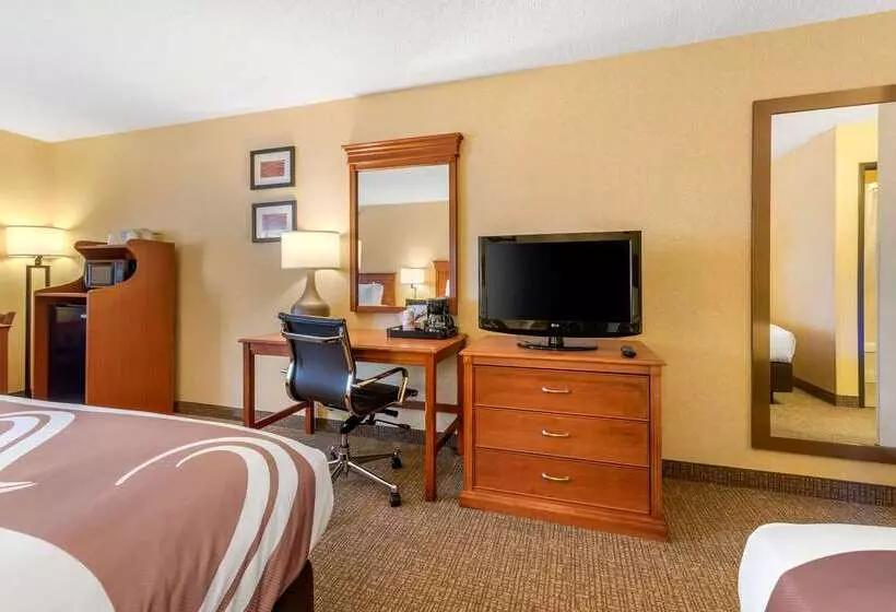 호텔 Quality Inn I25