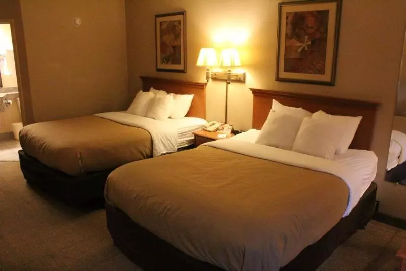 בית מלון כפרי Spark By Hilton San Antonio Northwest Near Six Flags