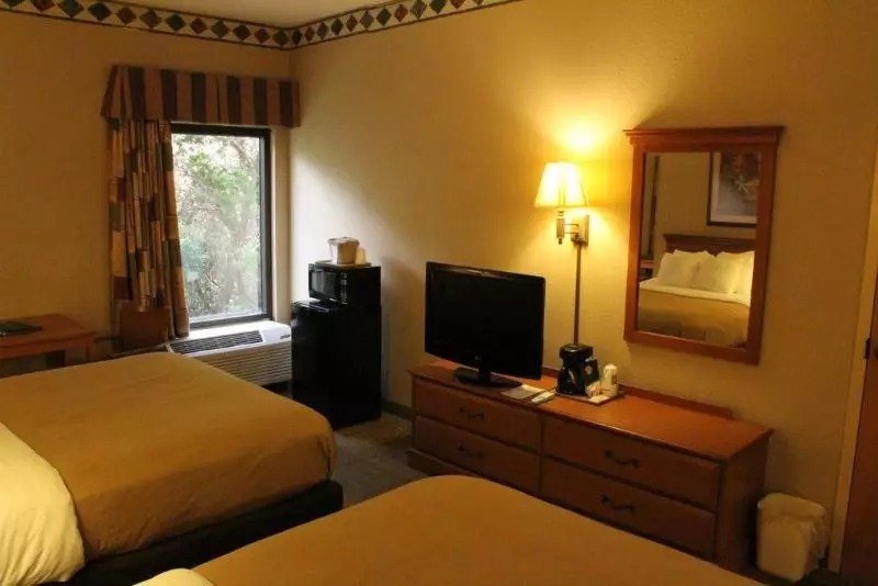 בית מלון כפרי Spark By Hilton San Antonio Northwest Near Six Flags