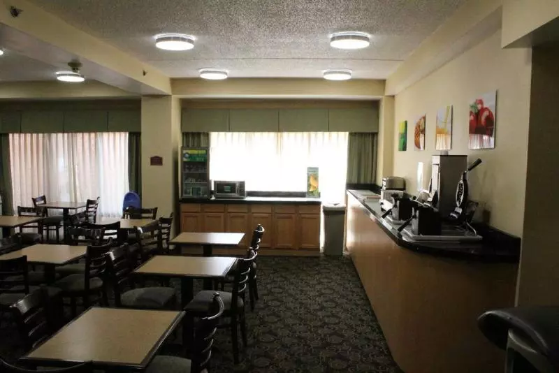 בית מלון כפרי Spark By Hilton San Antonio Northwest Near Six Flags