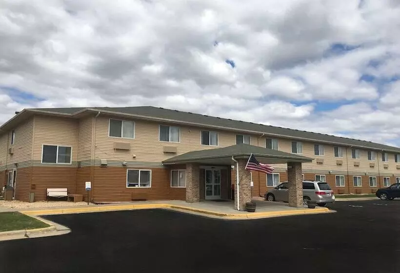 Отель Quality Inn & Suites