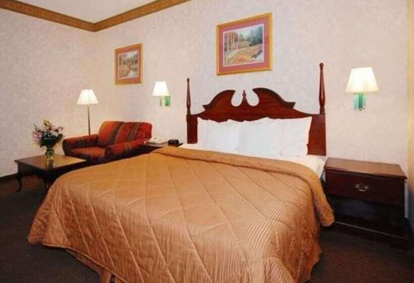 Отель Quality Inn & Suites Tarboro  Kingsboro