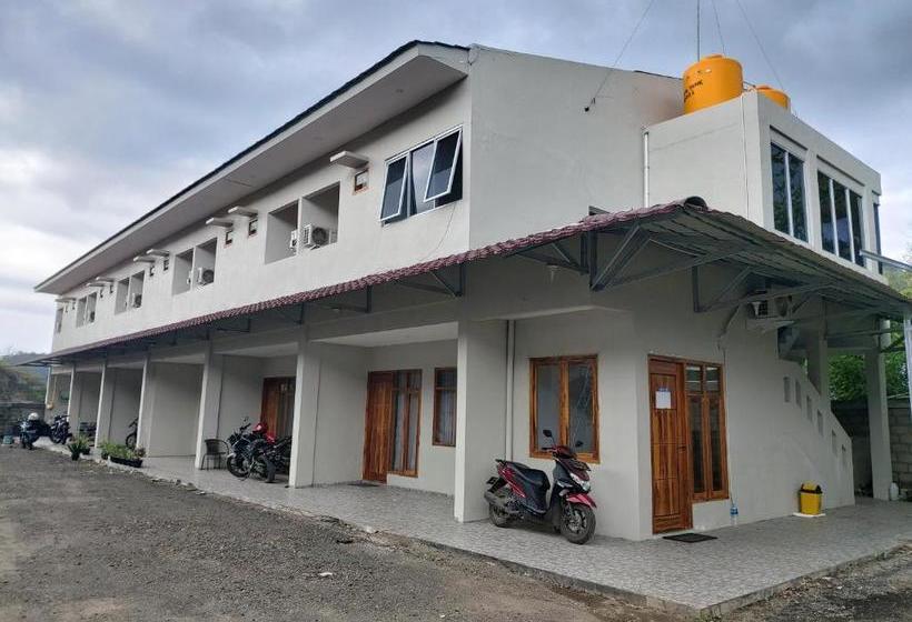 בית מלון כפרי Edcommodus