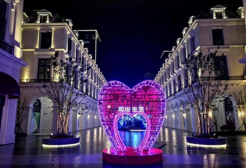 בית מלון כפרי Greentown Rose Garden