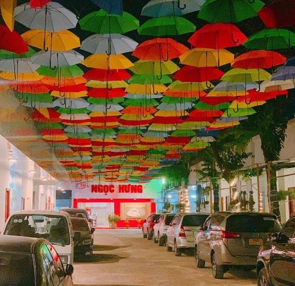 هتل Ngọc Hưng
