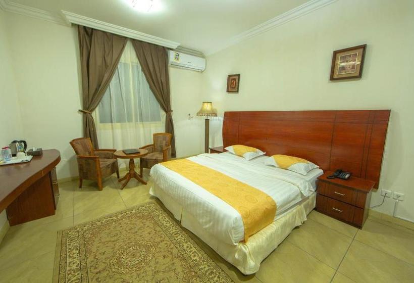 酒店 The New Address