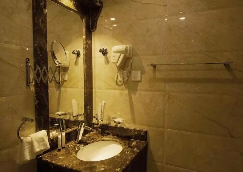 هتل Rona Al Khobar